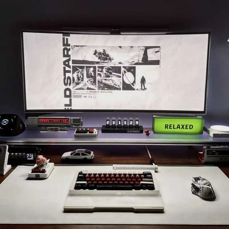 Soporte de aluminio para Monit - Desk Setup For Laptop And Monitor reseña y precio