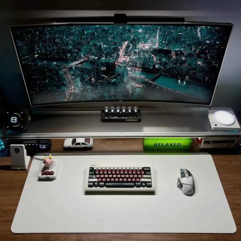 Soporte de aluminio para Monit - Desk Setup For Laptop And Monitor reseña y precio